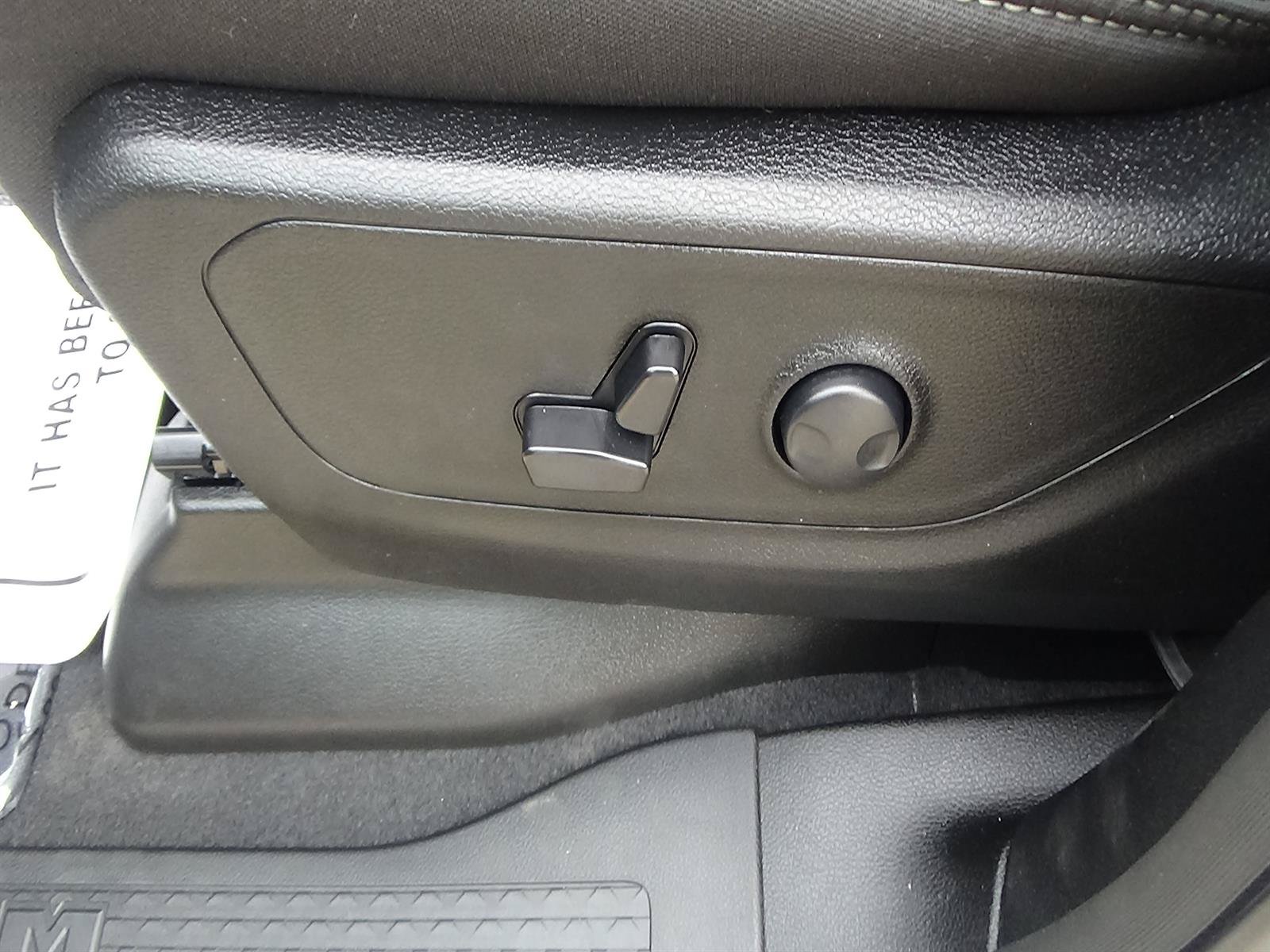 Used 2025 RAM 1500 Big Horn AWD/4WD image 20