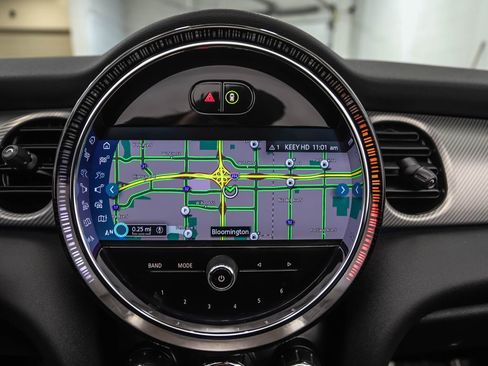 Used 2024 MINI Cooper Convertible image 17