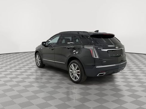 Certified 2026 Cadillac XT5 Sportv w/ LPO, Floor Liner Package AWD/4WD image 7