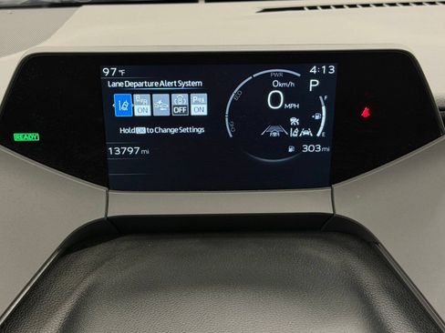 Used 2024 Toyota Prius XLE AWD/4WD image 24