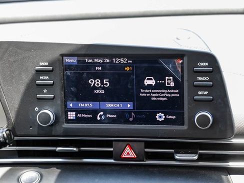 Certified 2023 Hyundai Elantra SEL FWD image 13