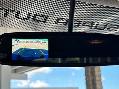 Used 2015 Ford F250 XLT w/ XLT Premium Package AWD/4WD image 23