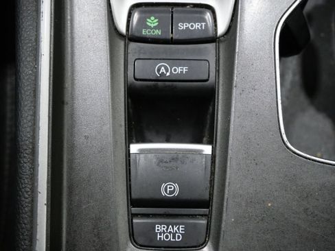 Used 2022 Honda Accord Sport image 21