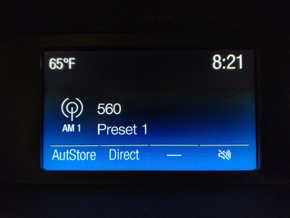 Used 2015 Ford Focus SE FWD image 25