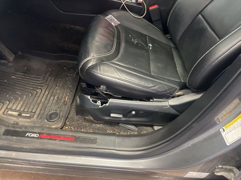 Used 2021 Ford Explorer ST w/ Equipment Group 401A AWD/4WD image 2