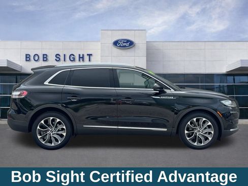 Used 2022 Lincoln Nautilus Reserve AWD/4WD image 4