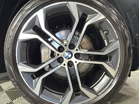 Used 2019 BMW X5 xDrive40i w/ Luxury Seating Package image 39