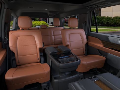 New 2024 Lincoln Navigator L Reserve AWD/4WD image 11
