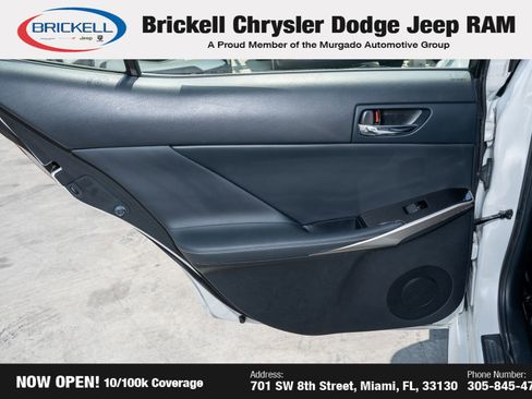 Used 2016 Lexus IS 200t 200t image 11