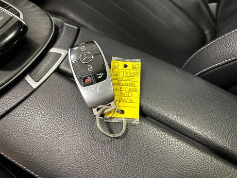 Used 2020 Mercedes-Benz E 350 Sedan image 31