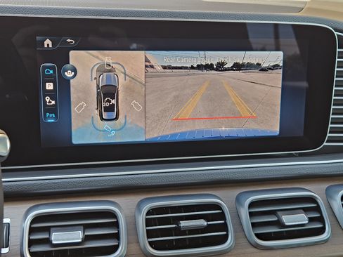 Certified 2025 Mercedes-Benz GLE 450 4MATIC image 18