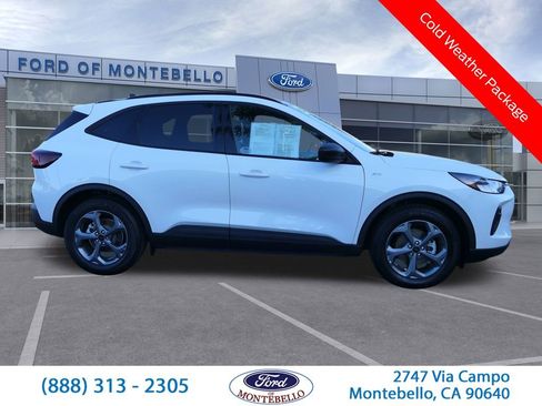 Used 2025 Ford Escape ST-Line w/ Equipment Group 301A FWD image 2