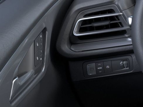 New 2025 Chevrolet Traverse High Country image 22