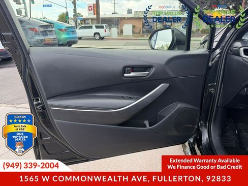 Used 2020 Toyota Corolla SE w/ SE Premium Package FWD image 26