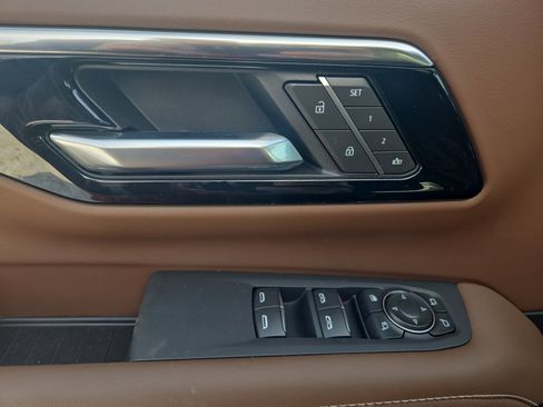 New 2026 Chevrolet Tahoe High Country image 18