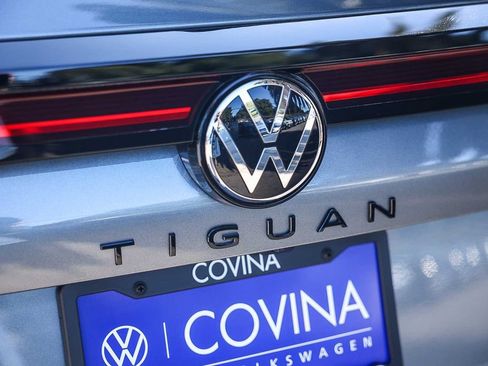 New 2026 Volkswagen Tiguan SE R-Line image 11