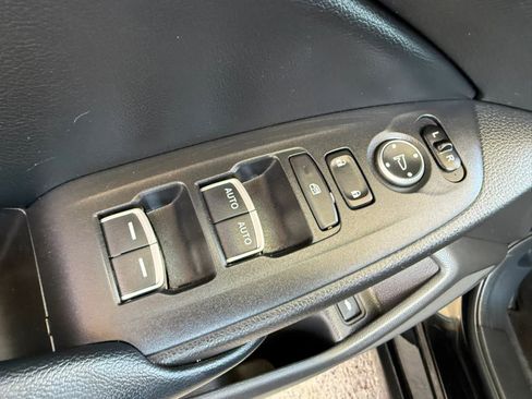 Used 2018 Honda Accord Sport image 36