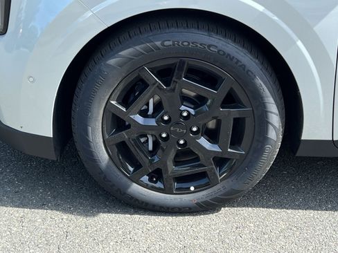New 2026 Kia Carnival SX Prestige FWD image 25
