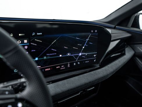 New 2025 Audi SQ6 e-tron Premium Plus image 11