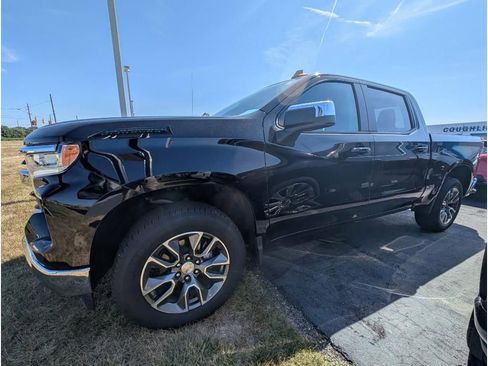 Used 2025 Chevrolet Silverado 1500 LT image 4