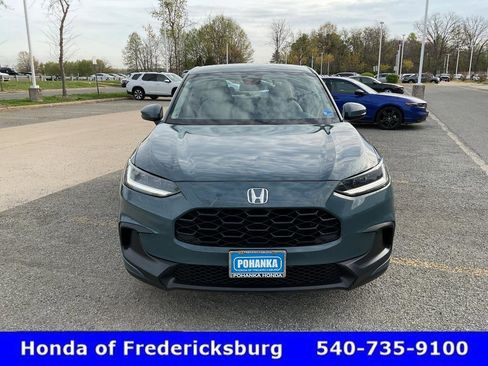 Used 2023 Honda HR-V LX image 9