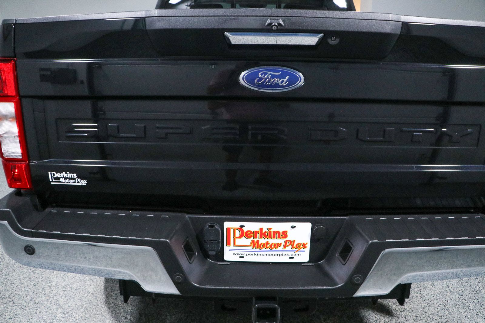 Used 2022 Ford F250 Lariat w/ Lariat Value Package AWD/4WD image 8