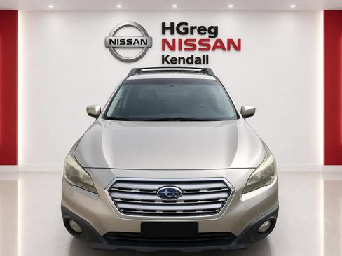 Used 2015 Subaru Outback 2.5i Premium AWD/4WD image 4