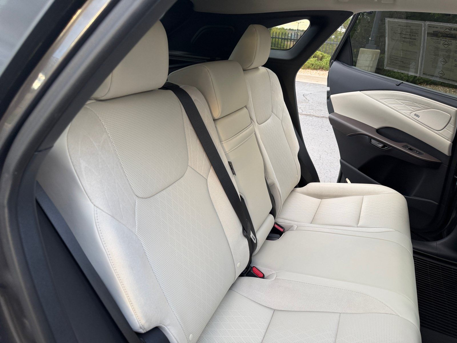 Used 2026 Lexus RX 350 AWD w/ Convenience Package image 18