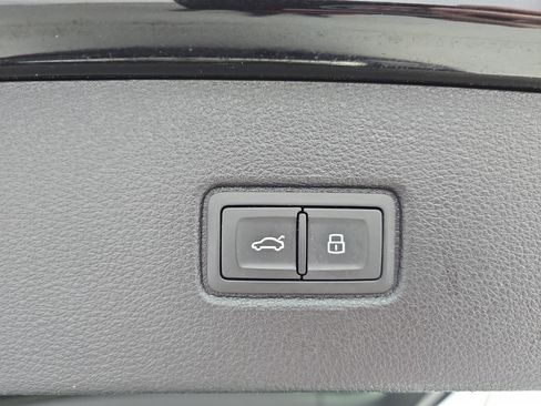 Used 2021 Audi Q7 3.0T Premium Plus w/ Premium Plus Package image 28