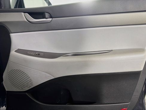 Used 2025 Hyundai Palisade SEL FWD image 33