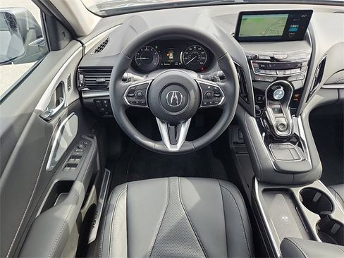 Certified 2025 Acura RDX w/ Technology Package image 11