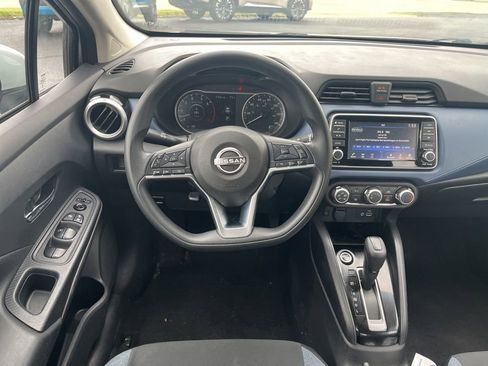 Used 2023 Nissan Versa SV FWD image 25