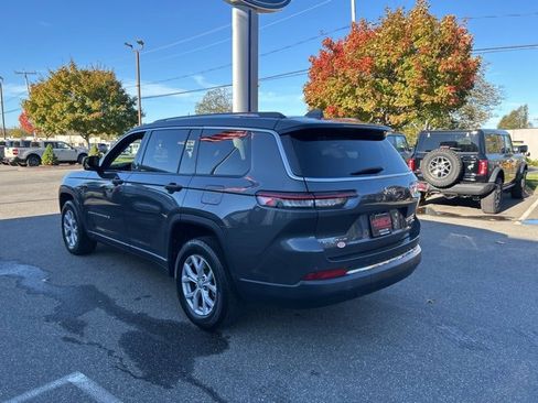 Used 2022 Jeep Grand Cherokee L Limited image 5