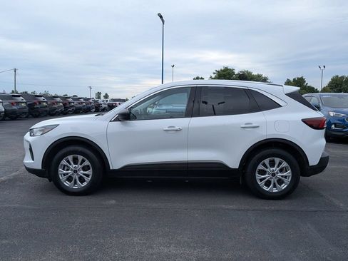 Used 2024 Ford Escape Active AWD/4WD image 4