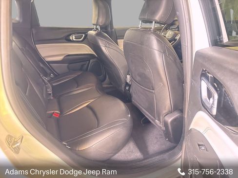 Used 2025 Jeep Compass Limited AWD/4WD image 11