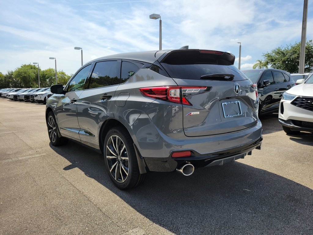 New 2026 Acura RDX w/ Advance Package AWD/4WD image 3