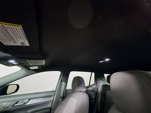 Used 2025 GMC Terrain Elevation AWD/4WD image 38
