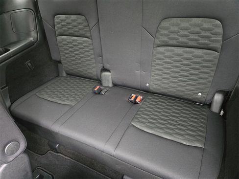 Used 2024 Nissan Pathfinder SV w/ SV Premium Package image 30