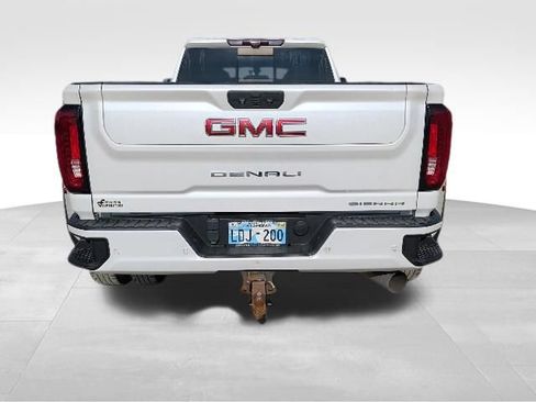 Used 2022 GMC Sierra 3500 Denali w/ Denali Ultimate Package AWD/4WD image 4