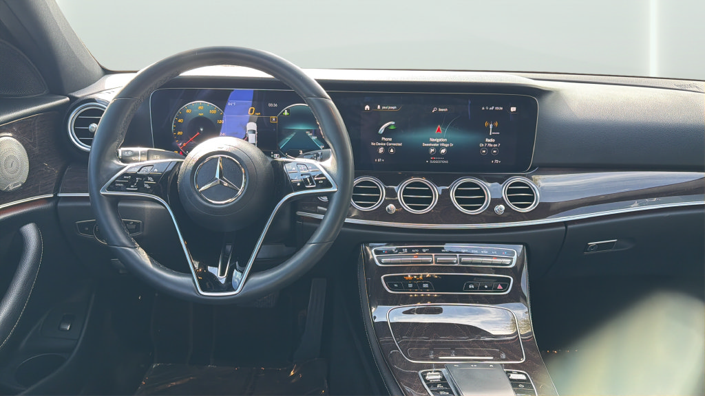 Used 2022 Mercedes-Benz E 350 Sedan image 20