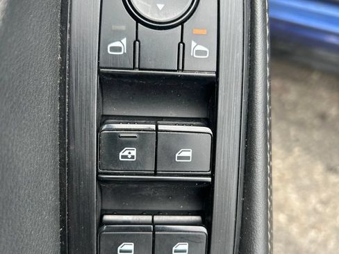 Used 2021 Nissan Rogue SV FWD image 16