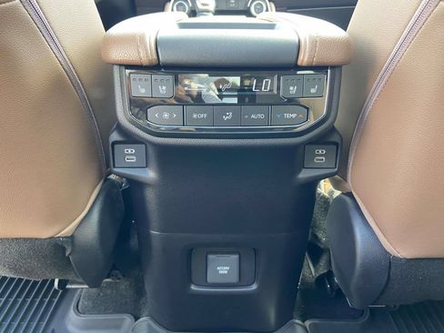 Used 2026 Toyota Grand Highlander AWD image 21