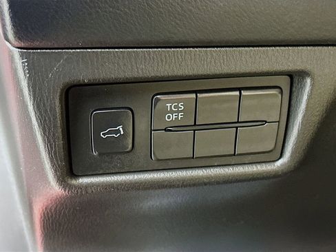 Used 2017 MAZDA CX-5 Touring w/ Preferred Equipment Package image 15