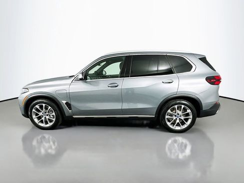 Used 2025 BMW X5 xDrive50e w/ Premium Package image 8