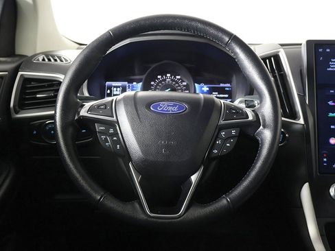 Used 2024 Ford Edge SEL image 35