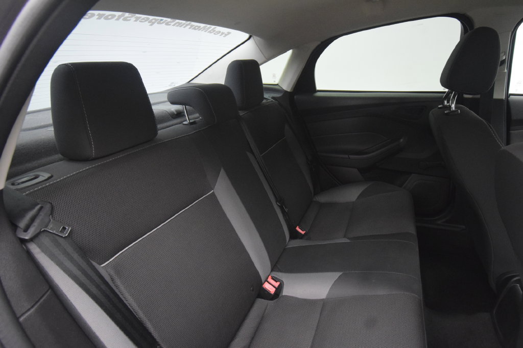 Used 2013 Ford Focus S FWD image 18