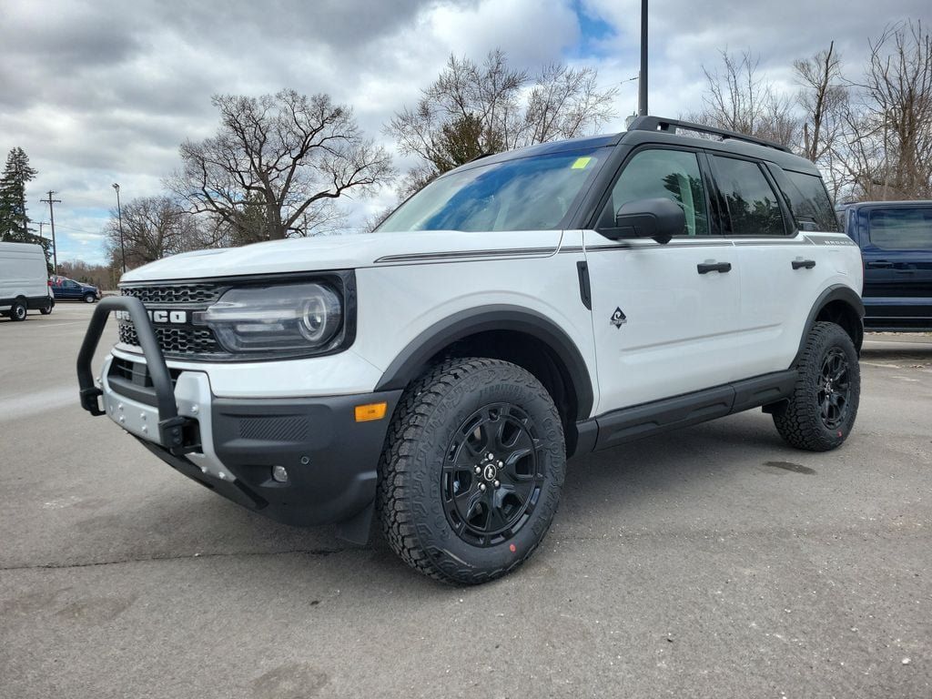 New 2026 Ford Bronco Sport Outer Banks w/ Sasquatch Outer Banks Package AWD/4WD image 2