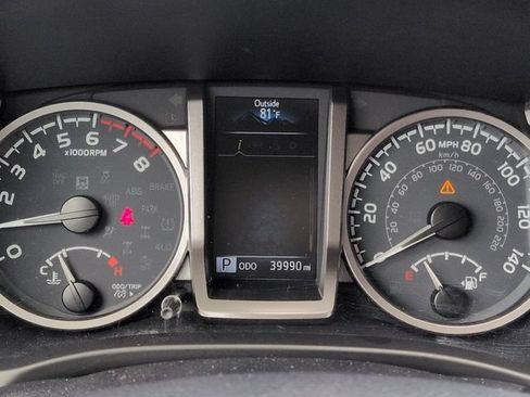 Certified 2023 Toyota Tacoma SR5 RWD image 25