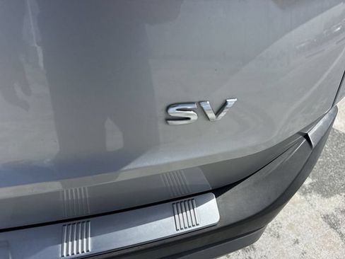 Used 2021 Nissan Rogue SV FWD image 25