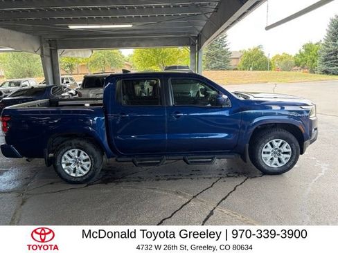 Used 2022 Nissan Frontier SV w/ SV Premium Package AWD/4WD image 4